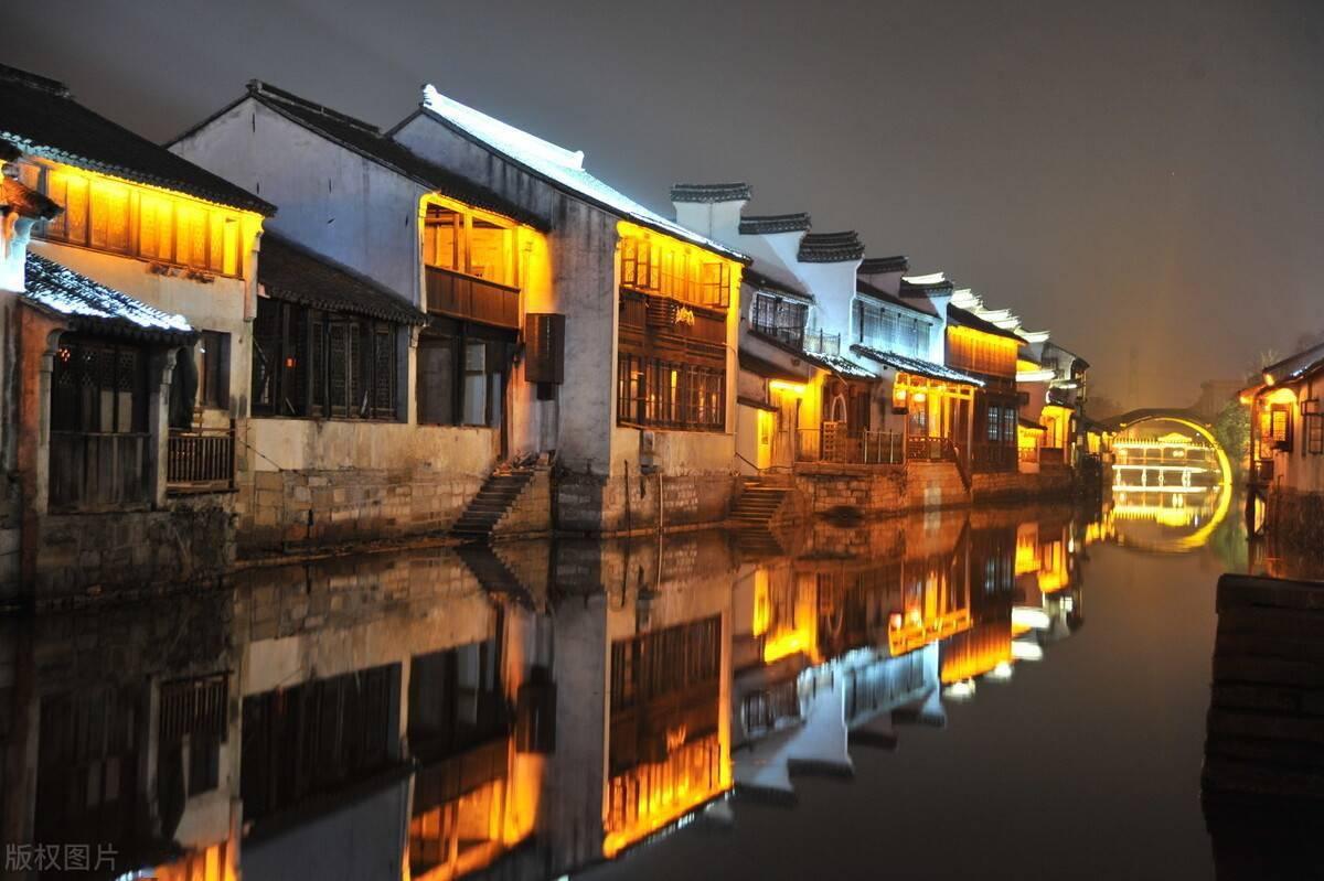 小猪佩奇饲养员